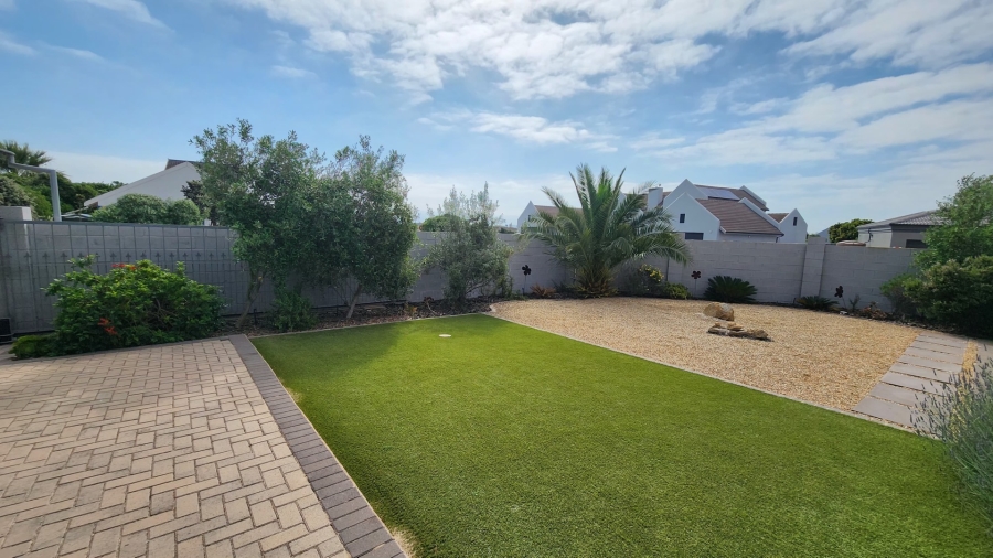 3 Bedroom Property for Sale in Country Club Western Cape